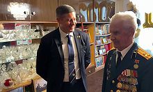 Егор Ковальчук поздравил ветерана Великой Отечественной войны Бориса Васильевича Шапошникова с&nbsp;днем рождения